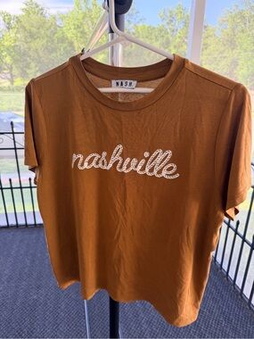 Nashville Graphic Short Sleeve Tee in Ash Brown by NASH